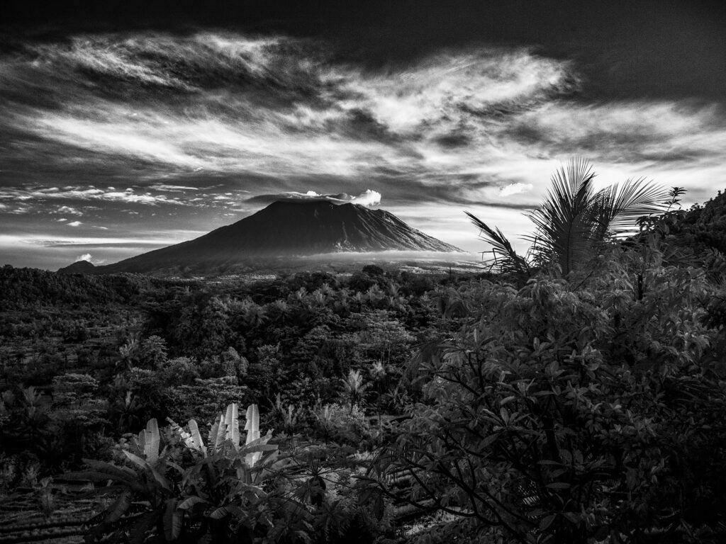 Sonnenaufgang am Agung (Bali) - Klaus D. Fahlbusch