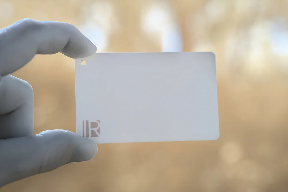 WhiteCard2