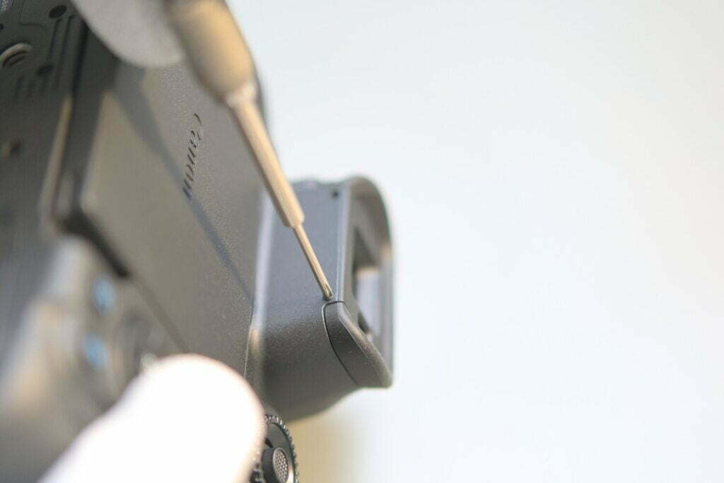 Canon EOS R7 - Teardown Okular