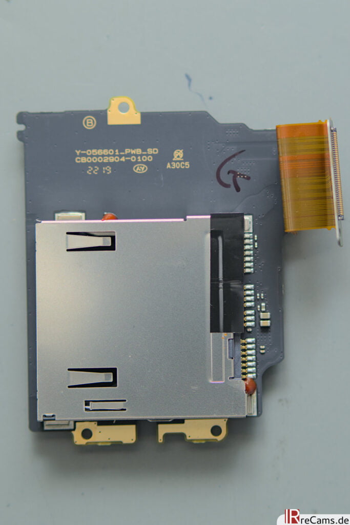 Fujifilm X-H2 – memory card PCB bottom view (CFexpress card)
