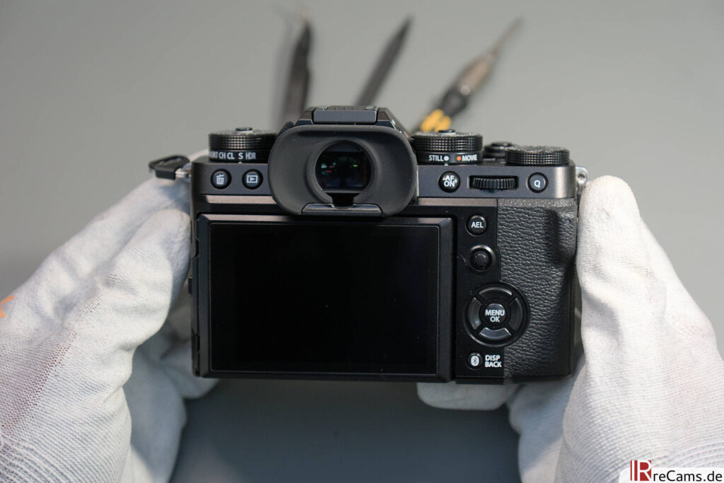 Fujifilm X-T5 - vista trasera