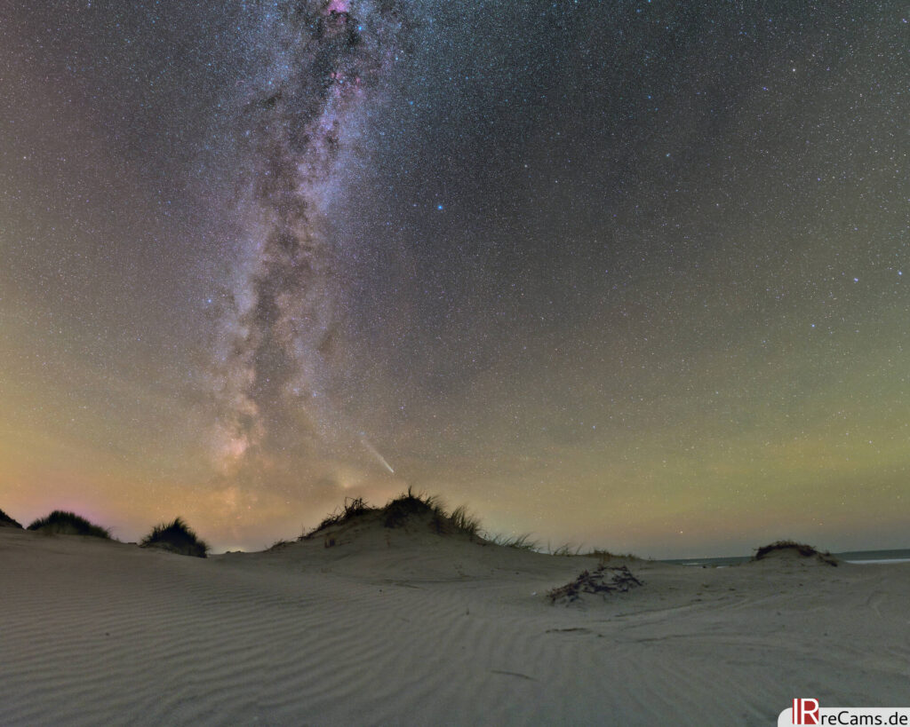Milchstraße über der Düne (Astrofilter)