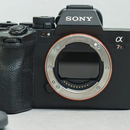 Sony A7R V cámara de gama completa (280 nm) *USADO*
